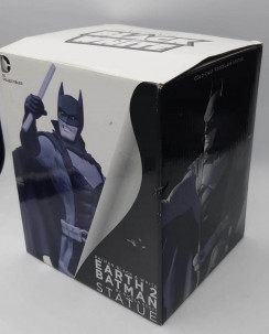 DC Collectibles Black and White Batman Statue by Nicola Scott Earth2 Gd44