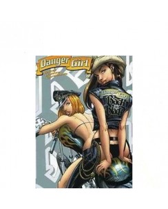 Danger Girl : back in black di Bradshaw ed. Magic Press NUOVO