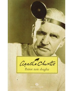 Agatha Christie : Poirot non sbaglia ed. Oscar Mondadori A71