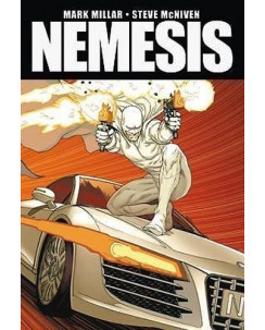 Nemesis volume autoconclusivo di Mark Millar J.Romita Jr aut.Kick Ass