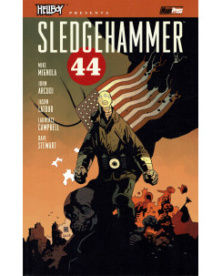 Hellboy presenta:Sledgehammer 44 di Mignola SCONTO 15% Ed.Magic Press