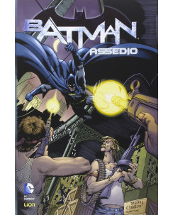 Batman ASSEDIO di Robinson e Goodwin BROSSURATO ed.LION NUOVO SU22