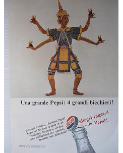 P66.030  Pubblicita' Advertising  Pepsi bevanda gassata  1966  Clipping
